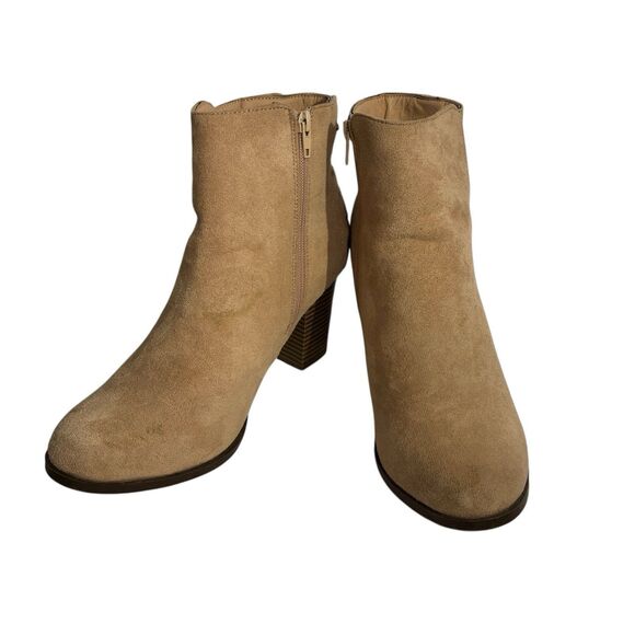 Rue 21 Etc! Women Tan Felt Boots Side Zipper, Laced Back With Tassels Size 9 - Picture 2 of 9